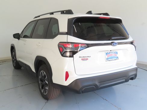 New 2026 Subaru Forester Premium AWD/4WD image 6