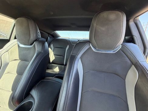 Used 2022 Chevrolet Camaro SS RWD image 12