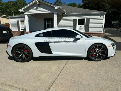 Used 2023 Audi R8 V10 performance RWD image 14