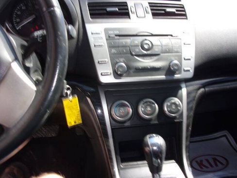 Used 2010 MAZDA MAZDA6 i Touring FWD image 12