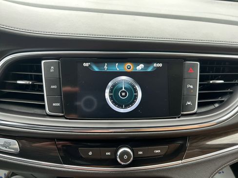 Used 2019 Buick Enclave Premium w/ Trailering Package, 5000 lbs. AWD/4WD image 17