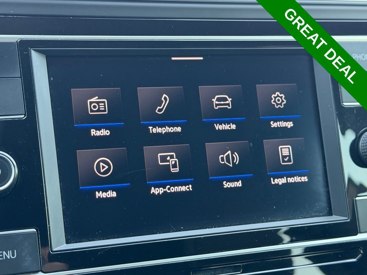 Used 2023 Volkswagen Atlas Cross Sport SE FWD image 27