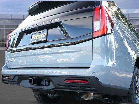 New 2026 Ford Expedition Active AWD/4WD image 30