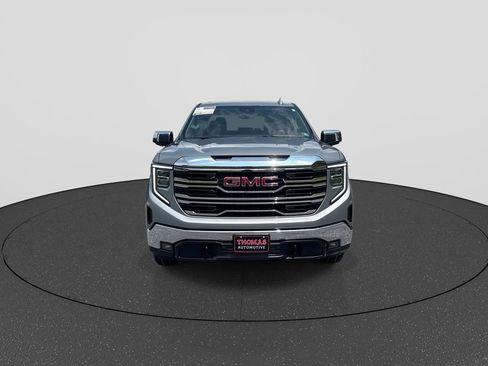 Used 2025 GMC Sierra 1500 SLT AWD/4WD image 3