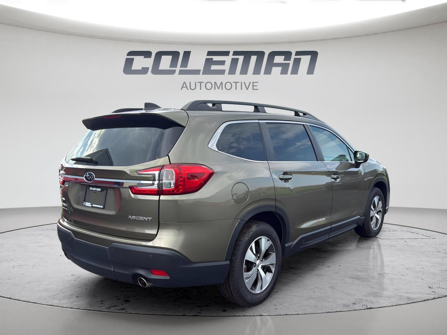 Used 2025 Subaru Ascent Premium AWD/4WD image 12