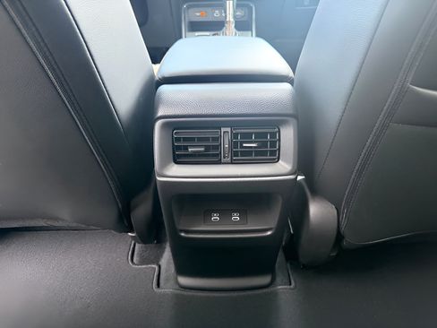 Used 2024 Honda CR-V Sport Touring image 12