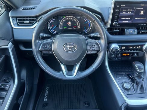 Used 2019 Toyota RAV4 XSE image 13