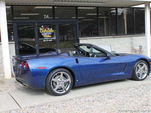 Used 2007 Chevrolet Corvette Convertible w/ Preferred Equipment Group image 18