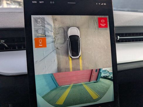 Used 2025 Polestar Polestar 3 image 13