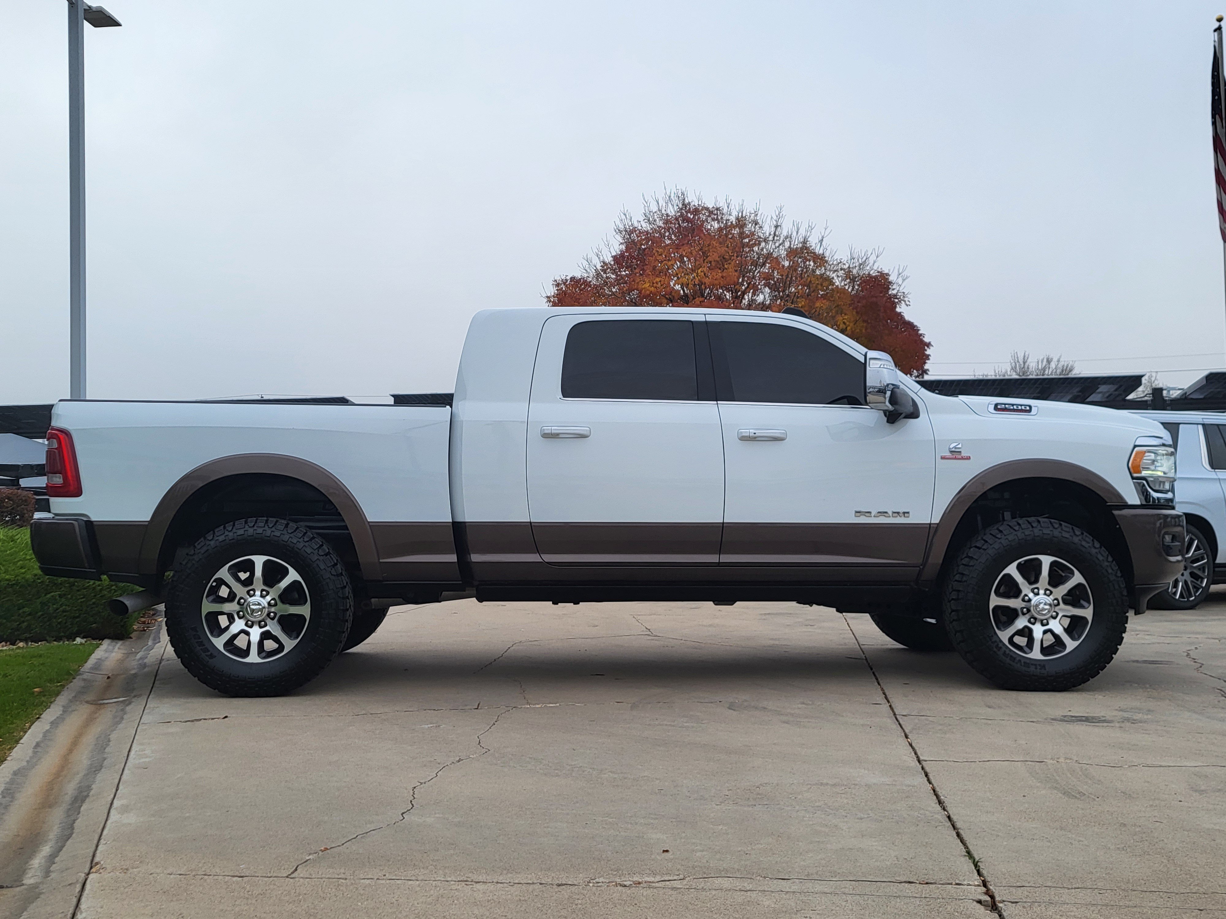 Used 2023 RAM 2500 Limited AWD/4WD image 6