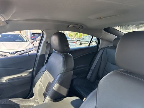 Used 2017 Chevrolet Volt Premier w/ Driver Confidence II Package image 16