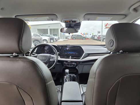 Used 2025 Chevrolet Trax ACTIV w/ Driver Confidence Package FWD image 20