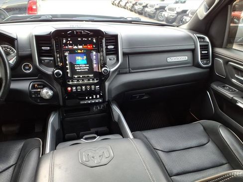 Used 2020 RAM 1500 Laramie image 16