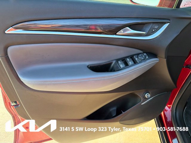 Used 2018 Buick Enclave Essence FWD image 15