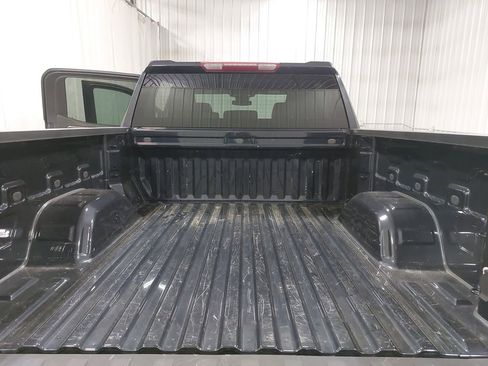 Used 2024 Chevrolet Silverado 1500 LT image 12