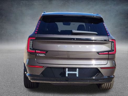 New 2025 Volvo EX90 Plus w/ Protection Package Premier image 4