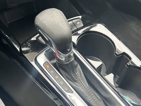 Used 2024 Chevrolet Trax LT w/ Driver Confidence Package image 14