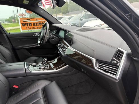 Used 2020 BMW X5 xDrive40i w/ Convenience Package AWD/4WD image 16