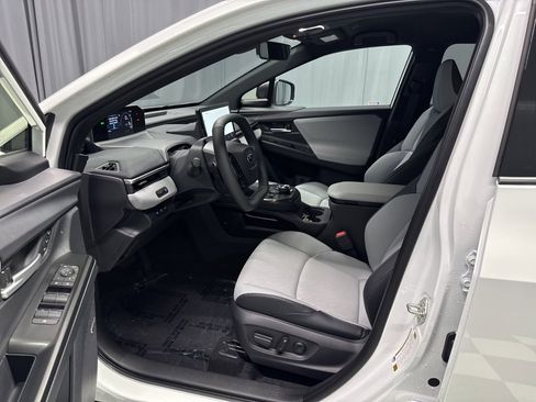 New 2026 Subaru Solterra Limited XT image 8