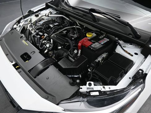 Used 2023 Nissan Sentra SV image 43