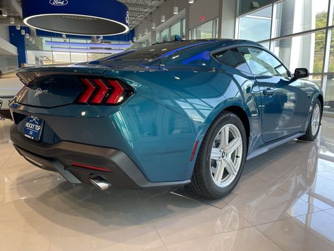 New 2026 Ford Mustang Coupe image 5