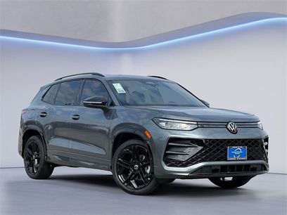 New 2026 Volkswagen Tiguan SE R-Line