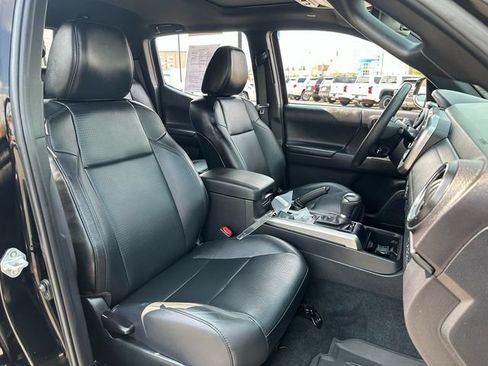 Certified 2023 Toyota Tacoma Limited w/ Nightshade Package AWD/4WD image 11