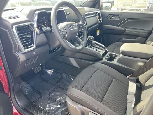 New 2026 GMC Canyon Elevation image 9