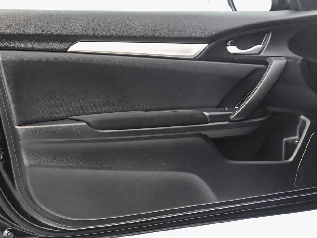 Used 2019 Honda Civic LX image 9