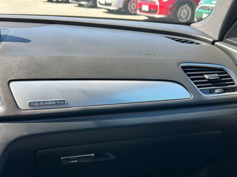 Used 2018 Audi Q3 2.0T Premium Plus w/ Premium Plus Package image 25