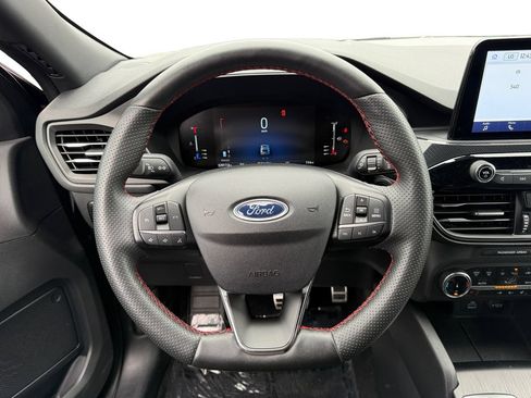 Used 2023 Ford Escape ST-Line AWD/4WD image 12