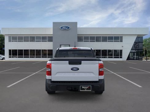 New 2026 Ford Maverick XLT w/ XLT Luxury Package image 5
