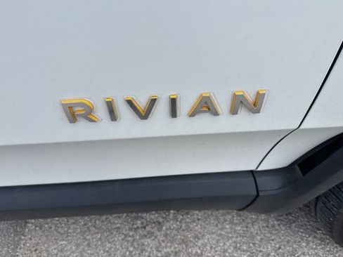 Used 2023 Rivian R1S Launch Edition AWD/4WD image 6