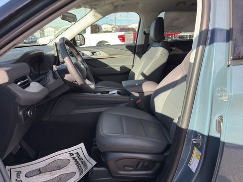 New 2026 Ford Explorer Active w/ Active Comfort Package AWD/4WD image 26