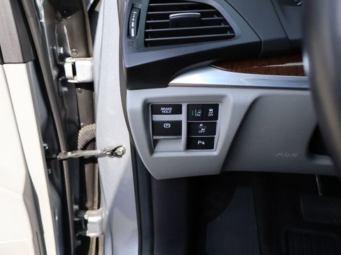 Used 2018 Acura MDX SH-AWD w/ Technology Package image 30