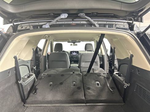 Used 2024 Nissan Pathfinder S w/ Cargo Package FWD image 21