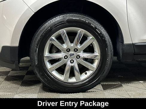 Used 2014 Ford Edge Limited w/ Driver Entry Package AWD/4WD image 8