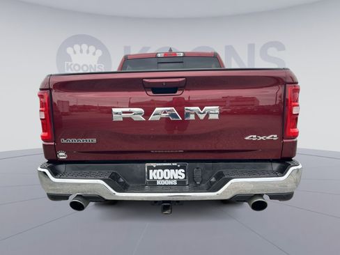 Used 2025 RAM 1500 Laramie AWD/4WD image 15
