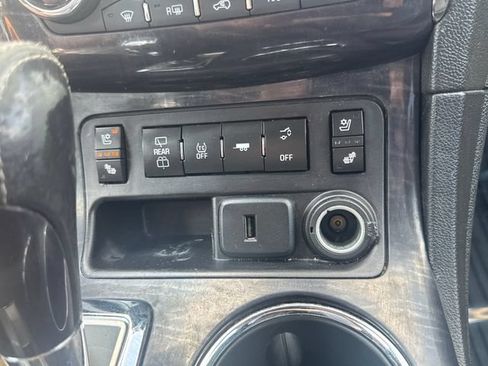 Used 2017 Buick Enclave Premium w/ Experience Buick Package AWD/4WD image 20