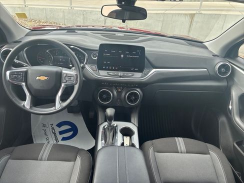 Used 2023 Chevrolet Blazer LT AWD/4WD image 16