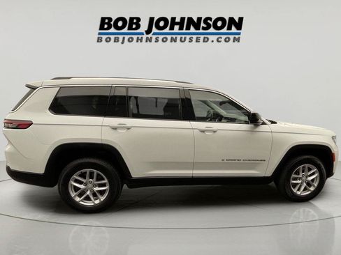 Used 2023 Jeep Grand Cherokee L Laredo AWD/4WD image 8