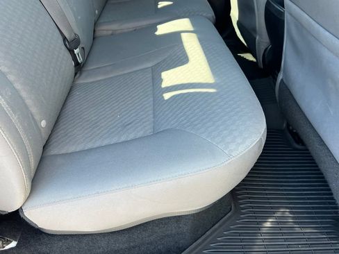 Used 2022 Toyota Tacoma SR AWD/4WD image 18