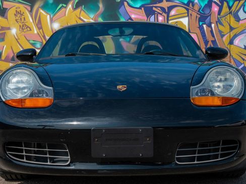 Used 2000 Porsche Boxster RWD image 18