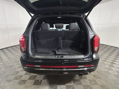 Certified 2025 Hyundai Palisade Calligraphy AWD/4WD image 26