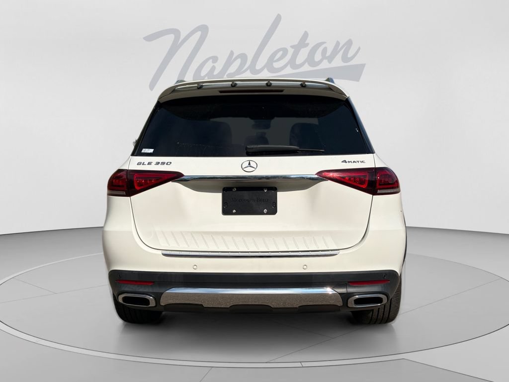 Used 2022 Mercedes-Benz GLE 350 4MATIC w/ Premium Package image 4