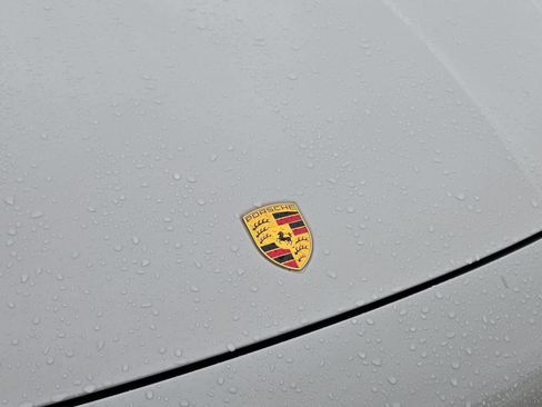 Used 2022 Porsche Cayenne S AWD/4WD image 10