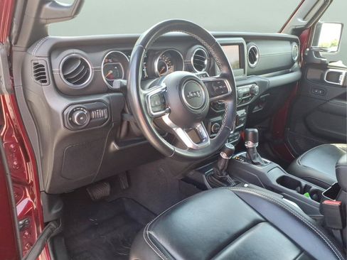 Used 2021 Jeep Wrangler Unlimited Sahara w/ LED Lighting Group AWD/4WD image 22