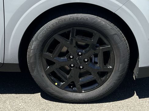 New 2026 Kia Carnival SX Prestige FWD image 17