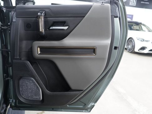Used 2024 GMC Hummer EV 3X AWD/4WD image 30