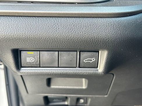 Used 2024 Toyota Grand Highlander XLE image 19